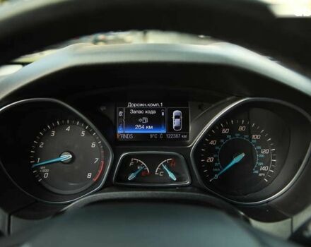 Форд Фокус, об'ємом двигуна 2 л та пробігом 122 тис. км за 6500 $, фото 14 на Automoto.ua