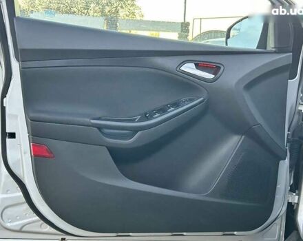 Форд Фокус, об'ємом двигуна 0 л та пробігом 159 тис. км за 7200 $, фото 10 на Automoto.ua