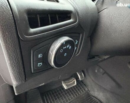Форд Фокус, объемом двигателя 2 л и пробегом 215 тыс. км за 8990 $, фото 16 на Automoto.ua