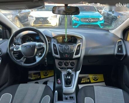 Форд Фокус, об'ємом двигуна 1.6 л та пробігом 230 тис. км за 8000 $, фото 12 на Automoto.ua