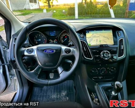 Форд Фокус 2013 в Красноград на Automoto.ua Форд Фокус, объемом двигателя 1.5 л и пробегом 229 тыс. км за 7500 $, фото 3 на Automoto.ua