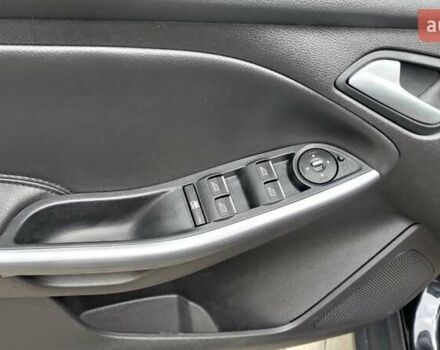 Форд Фокус, объемом двигателя 2 л и пробегом 240 тыс. км за 13500 $, фото 7 на Automoto.ua
