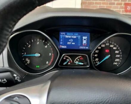 Форд Фокус, объемом двигателя 2 л и пробегом 240 тыс. км за 13500 $, фото 6 на Automoto.ua