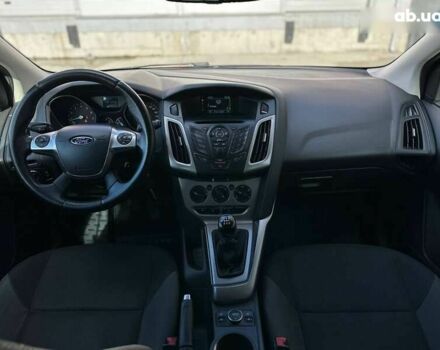 Форд Фокус, объемом двигателя 1 л и пробегом 177 тыс. км за 5490 $, фото 17 на Automoto.ua