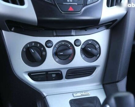 Форд Фокус, объемом двигателя 2 л и пробегом 157 тыс. км за 8500 $, фото 17 на Automoto.ua