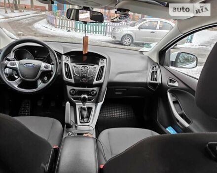 Форд Фокус, об'ємом двигуна 1.6 л та пробігом 247 тис. км за 8400 $, фото 10 на Automoto.ua