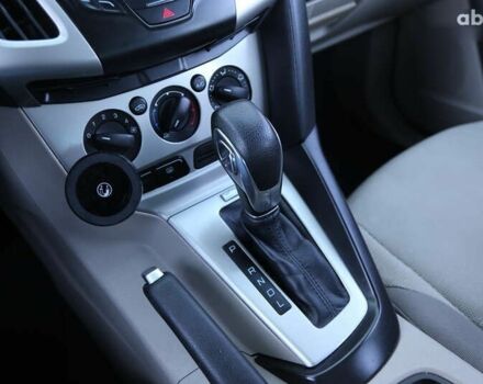 Форд Фокус, объемом двигателя 2 л и пробегом 175 тыс. км за 7600 $, фото 19 на Automoto.ua