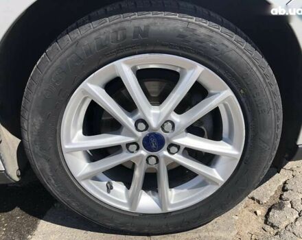 Форд Фокус, объемом двигателя 2 л и пробегом 137 тыс. км за 8599 $, фото 8 на Automoto.ua