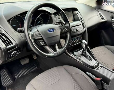 Форд Фокус, объемом двигателя 2 л и пробегом 231 тыс. км за 10300 $, фото 17 на Automoto.ua