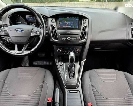 Форд Фокус, объемом двигателя 2 л и пробегом 231 тыс. км за 10300 $, фото 24 на Automoto.ua