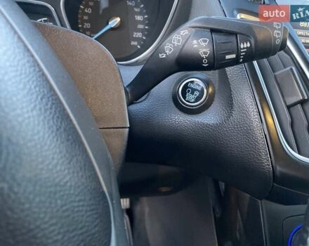 Форд Фокус, объемом двигателя 1.5 л и пробегом 215 тыс. км за 9000 $, фото 4 на Automoto.ua