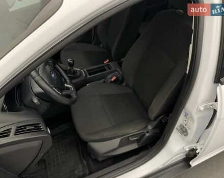 Форд Фокус, объемом двигателя 1 л и пробегом 157 тыс. км за 7066 $, фото 8 на Automoto.ua