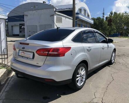 Форд Фокус, объемом двигателя 2 л и пробегом 137 тыс. км за 8599 $, фото 4 на Automoto.ua