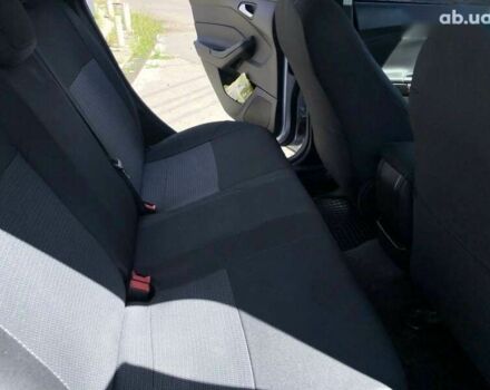 Форд Фокус, об'ємом двигуна 2 л та пробігом 137 тис. км за 8599 $, фото 18 на Automoto.ua