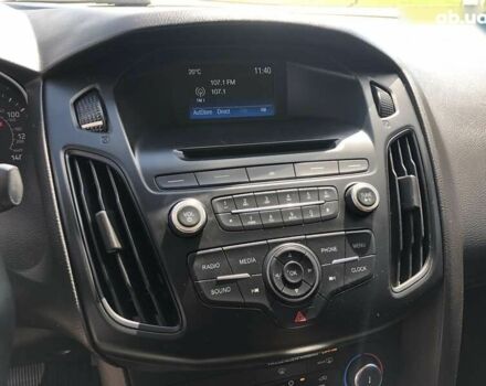 Форд Фокус, объемом двигателя 2 л и пробегом 137 тыс. км за 8599 $, фото 26 на Automoto.ua
