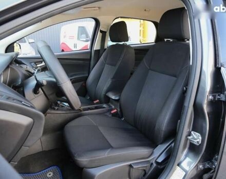 Форд Фокус, объемом двигателя 2 л и пробегом 172 тыс. км за 9000 $, фото 8 на Automoto.ua