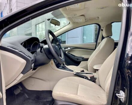 Форд Фокус, объемом двигателя 2 л и пробегом 128 тыс. км за 8900 $, фото 8 на Automoto.ua