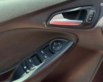 Форд Фокус, объемом двигателя 2 л и пробегом 206 тыс. км за 8900 $, фото 7 на Automoto.ua