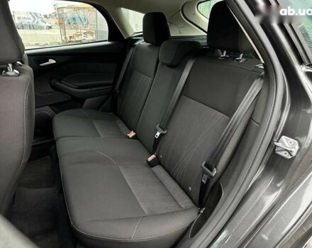 Форд Фокус, объемом двигателя 2 л и пробегом 264 тыс. км за 8500 $, фото 26 на Automoto.ua