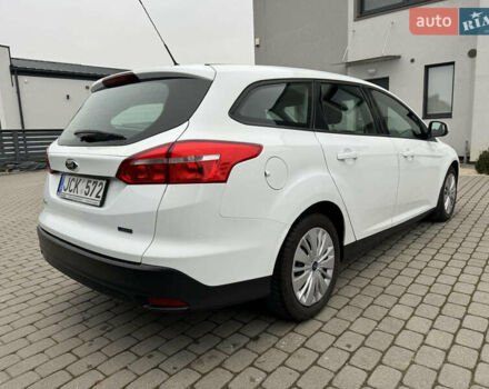 Форд Фокус, объемом двигателя 1 л и пробегом 141 тыс. км за 6500 $, фото 2 на Automoto.ua