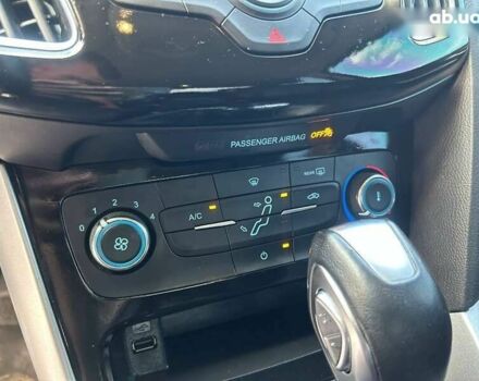 Форд Фокус 2016 в Киеве на Automoto.ua Форд Фокус, объемом двигателя 2 л и пробегом 163 тыс. км за 9990 $, фото 19 на Automoto.ua