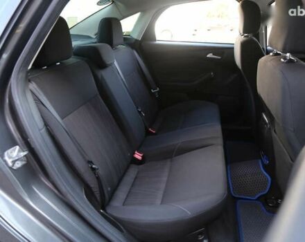 Форд Фокус, объемом двигателя 2 л и пробегом 172 тыс. км за 9000 $, фото 10 на Automoto.ua