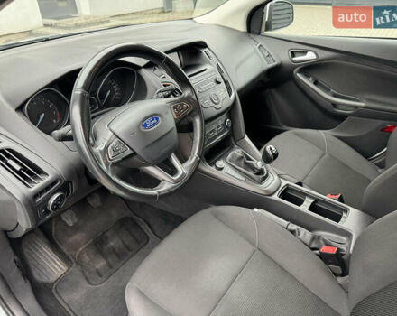 Форд Фокус, объемом двигателя 1 л и пробегом 141 тыс. км за 6500 $, фото 4 на Automoto.ua