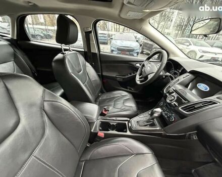 Форд Фокус, объемом двигателя 2 л и пробегом 88 тыс. км за 11000 $, фото 27 на Automoto.ua