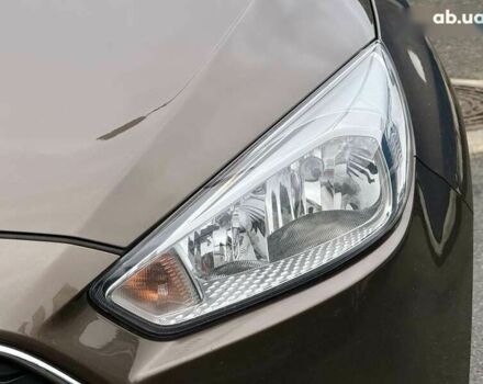 Форд Фокус, об'ємом двигуна 1.6 л та пробігом 121 тис. км за 11800 $, фото 10 на Automoto.ua
