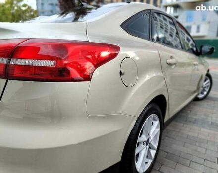 Форд Фокус, об'ємом двигуна 2 л та пробігом 135 тис. км за 7990 $, фото 17 на Automoto.ua