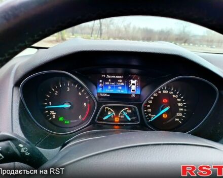 Форд Фокус, об'ємом двигуна 2 л та пробігом 174 тис. км за 8700 $, фото 12 на Automoto.ua