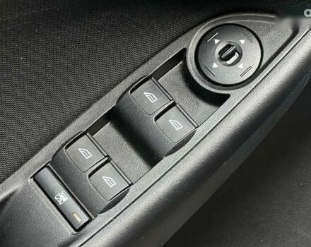 Форд Фокус, об'ємом двигуна 1 л та пробігом 80 тис. км за 8500 $, фото 9 на Automoto.ua