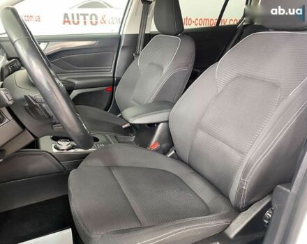 Форд Фокус, объемом двигателя 2 л и пробегом 180 тыс. км за 14950 $, фото 6 на Automoto.ua