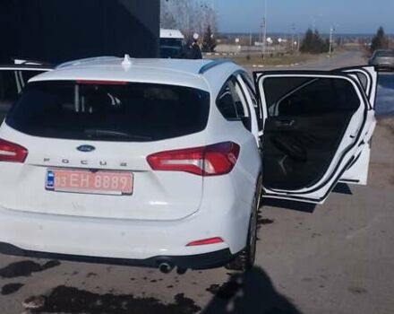 Форд Фокус, объемом двигателя 1.5 л и пробегом 174 тыс. км за 14500 $, фото 7 на Automoto.ua