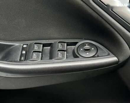 Форд Фокус, об'ємом двигуна 1.5 л та пробігом 205 тис. км за 11490 $, фото 25 на Automoto.ua