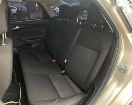 Форд Фокус, объемом двигателя 2 л и пробегом 180 тыс. км за 8590 $, фото 24 на Automoto.ua