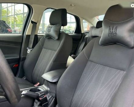 Форд Фокус, об'ємом двигуна 1 л та пробігом 80 тис. км за 8500 $, фото 8 на Automoto.ua