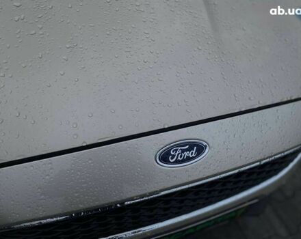 Форд Фокус, объемом двигателя 2 л и пробегом 180 тыс. км за 8590 $, фото 7 на Automoto.ua