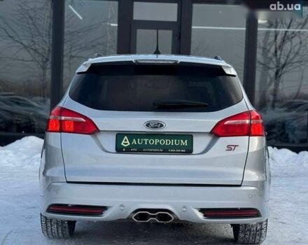 Форд Фокус, об'ємом двигуна 2 л та пробігом 233 тис. км за 13999 $, фото 6 на Automoto.ua