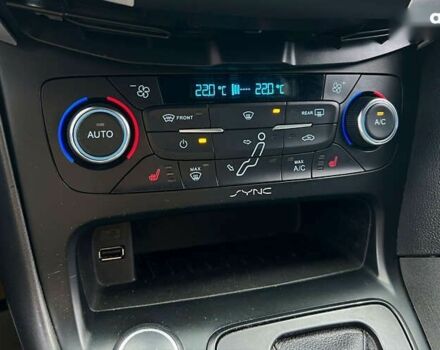 Форд Фокус, об'ємом двигуна 1.5 л та пробігом 205 тис. км за 11490 $, фото 20 на Automoto.ua