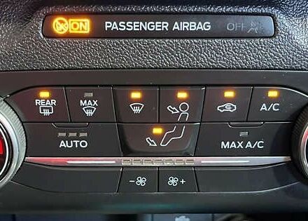 Форд Фокус, объемом двигателя 1.5 л и пробегом 229 тыс. км за 12650 $, фото 22 на Automoto.ua