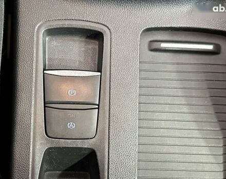 Форд Фокус, объемом двигателя 1.5 л и пробегом 171 тыс. км за 12950 $, фото 26 на Automoto.ua