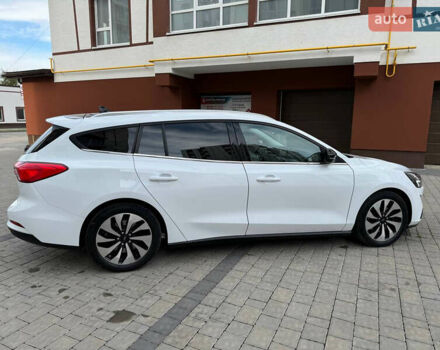 Форд Фокус, объемом двигателя 1.5 л и пробегом 192 тыс. км за 12700 $, фото 19 на Automoto.ua