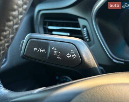 Форд Фокус, объемом двигателя 1.5 л и пробегом 207 тыс. км за 9500 $, фото 18 на Automoto.ua