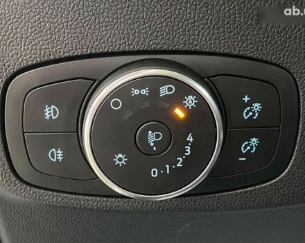 Форд Фокус, объемом двигателя 1.5 л и пробегом 194 тыс. км за 13950 $, фото 7 на Automoto.ua