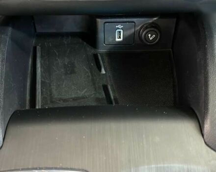 Форд Фокус, объемом двигателя 1.5 л и пробегом 194 тыс. км за 13950 $, фото 21 на Automoto.ua