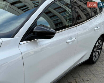 Форд Фокус, объемом двигателя 1.5 л и пробегом 192 тыс. км за 12700 $, фото 4 на Automoto.ua