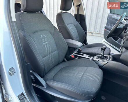 Форд Фокус, объемом двигателя 1.5 л и пробегом 207 тыс. км за 9500 $, фото 11 на Automoto.ua