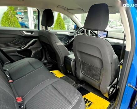 Форд Фокус, объемом двигателя 1.5 л и пробегом 27 тыс. км за 15500 $, фото 24 на Automoto.ua