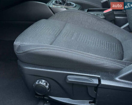 Форд Фокус, объемом двигателя 1.5 л и пробегом 207 тыс. км за 13700 $, фото 38 на Automoto.ua